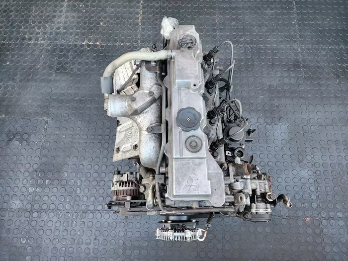 BUY MITSUBISHI COLT 2.8 4M40 TDI ENGINE FOR SALE